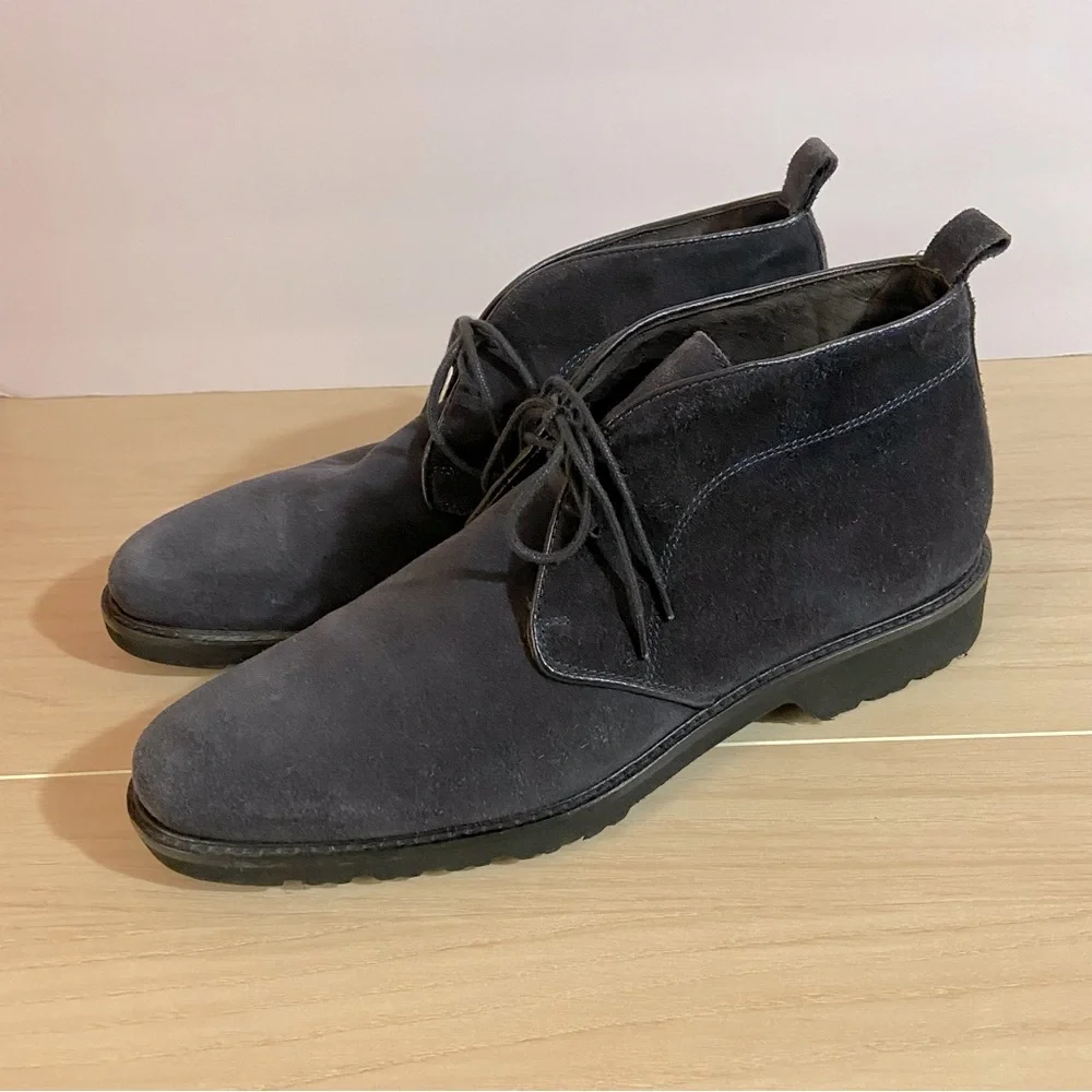 Bruno Magli Wender Suede Chukka Desert Boots Ankle Navy Lace Up Minimalist Sz 8